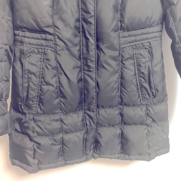 Cole Haan Down Puffer Coat (M) - Picture 6 of 12